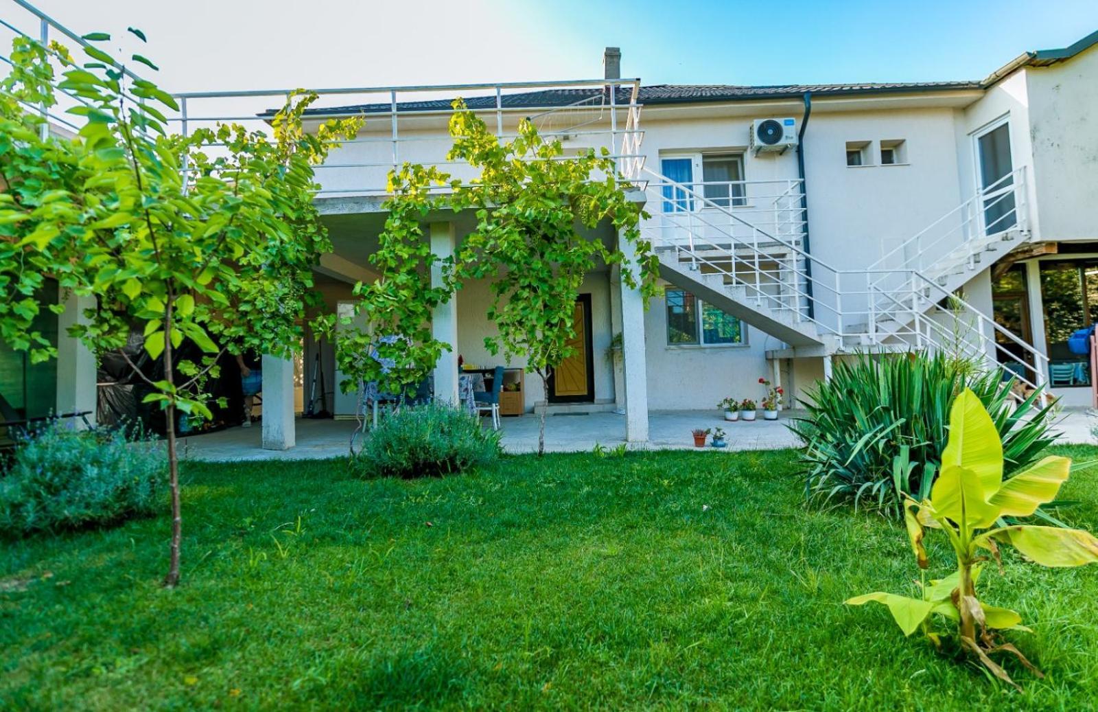 Vila Blue Marine Două Mai Esterno foto
